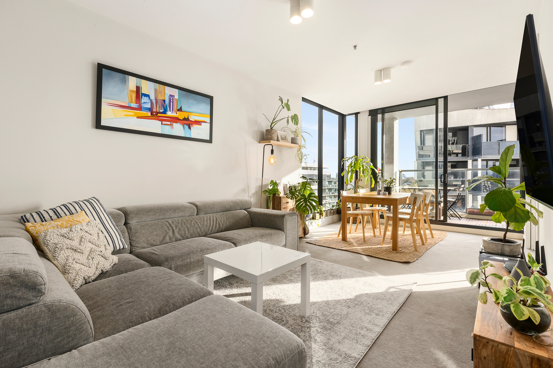 Leased Apartment 1402/50 Claremont Street, South Yarra VIC 3141 - Jun 6 ...