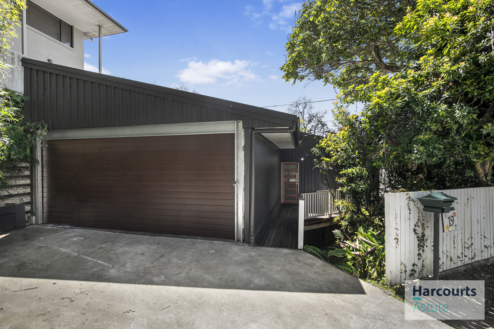 Leased House 19 Belleview Parade, Paddington QLD 4064 Oct 17, 2022