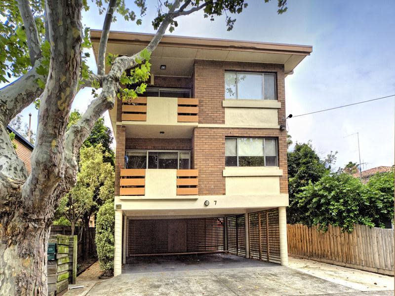 Leased House 5/7 Addison Street, Elwood VIC 3184 - Apr 11, 2018 - Homely